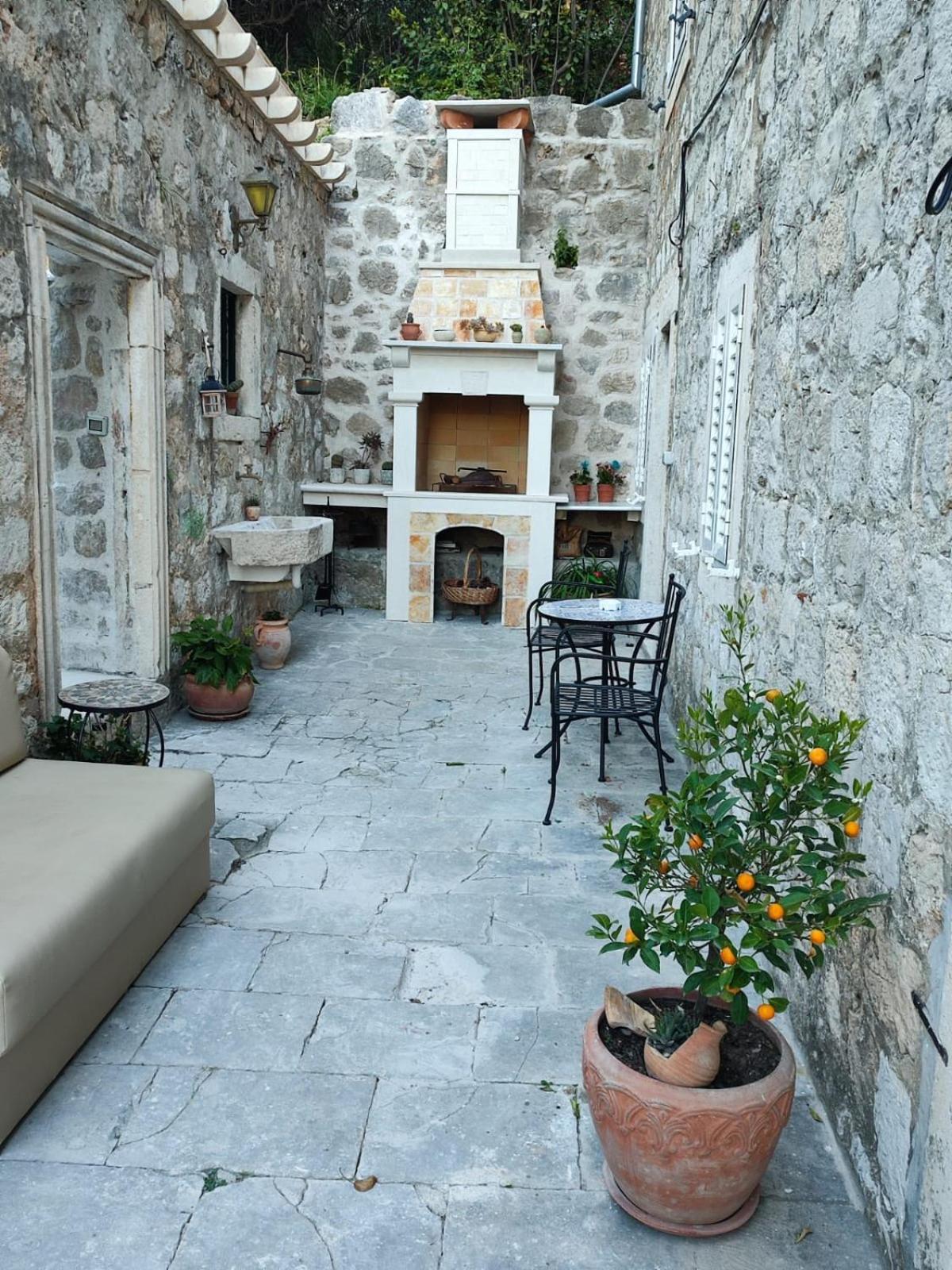 Peaceful House In Dubrovnik Apartment Exterior photo